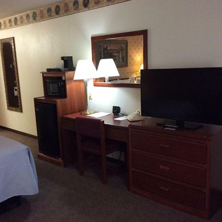Sports Club Motel Wayne Buitenkant foto