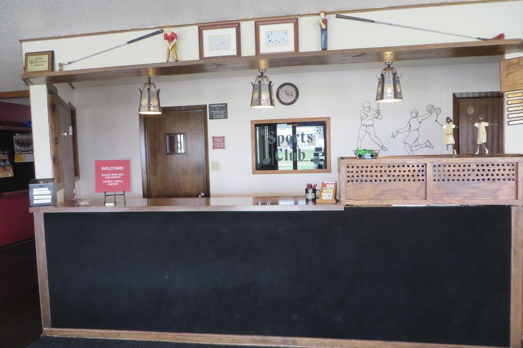 Sports Club Motel Wayne Buitenkant foto