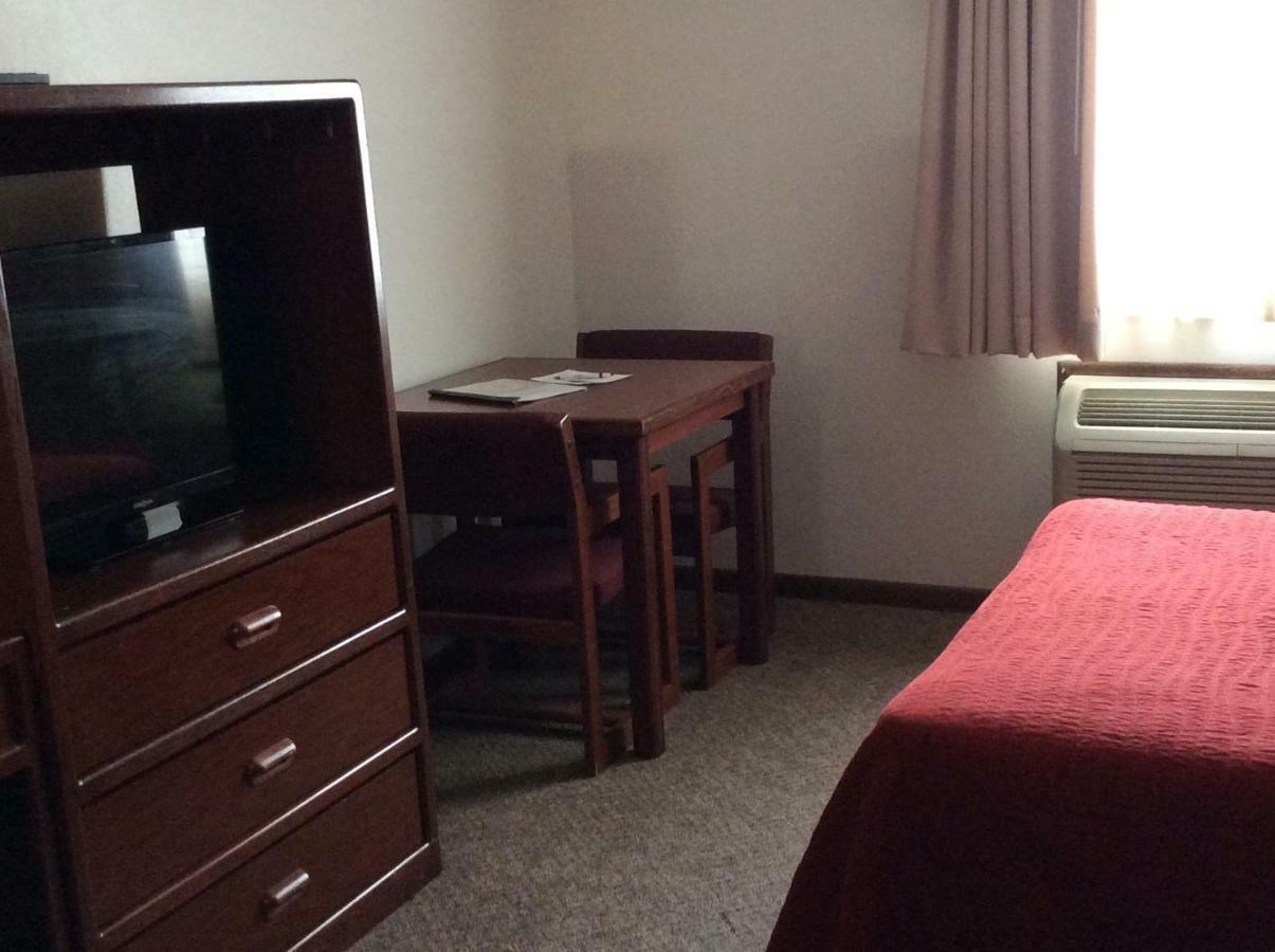 Sports Club Motel Wayne Buitenkant foto