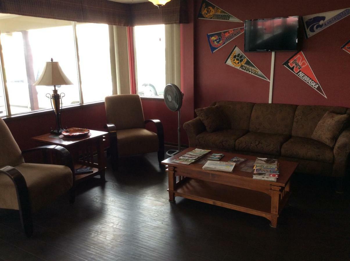 Sports Club Motel Wayne Buitenkant foto